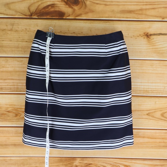 Talbots Pencil Skirt Womens Sz 10 Dark Blue White Striped Lined Business Career - Picture 3 of 8